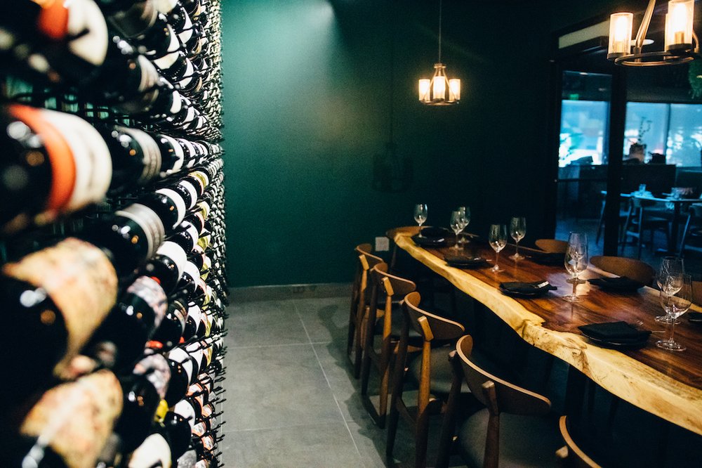 Bottega Wine Cellar Pinones Beach
