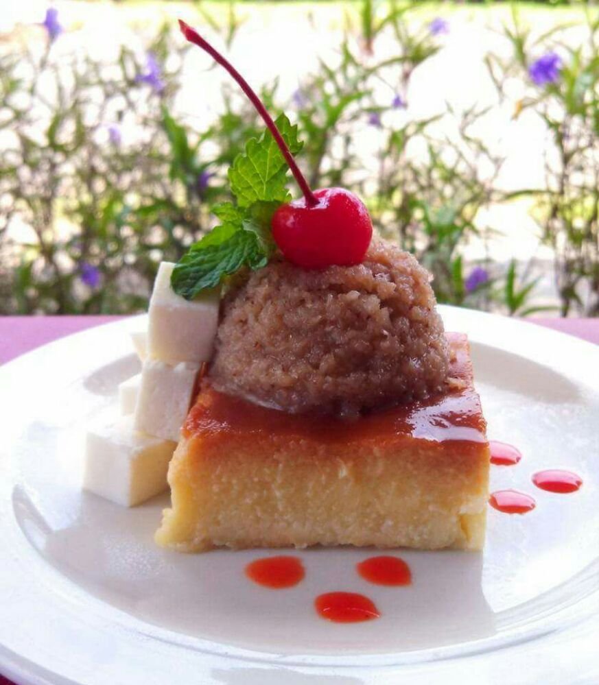 El Parrilla Flan Dessert Pinones Beach