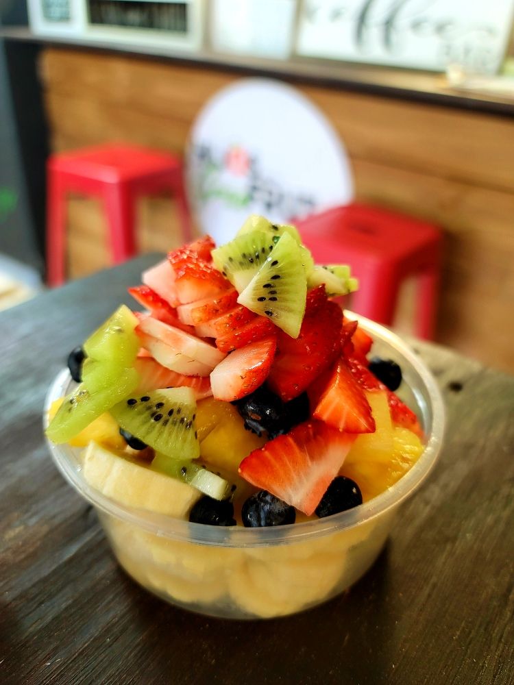 Hijos De La Gran Fruta Fresh Fruit Waffle Pinones Beach