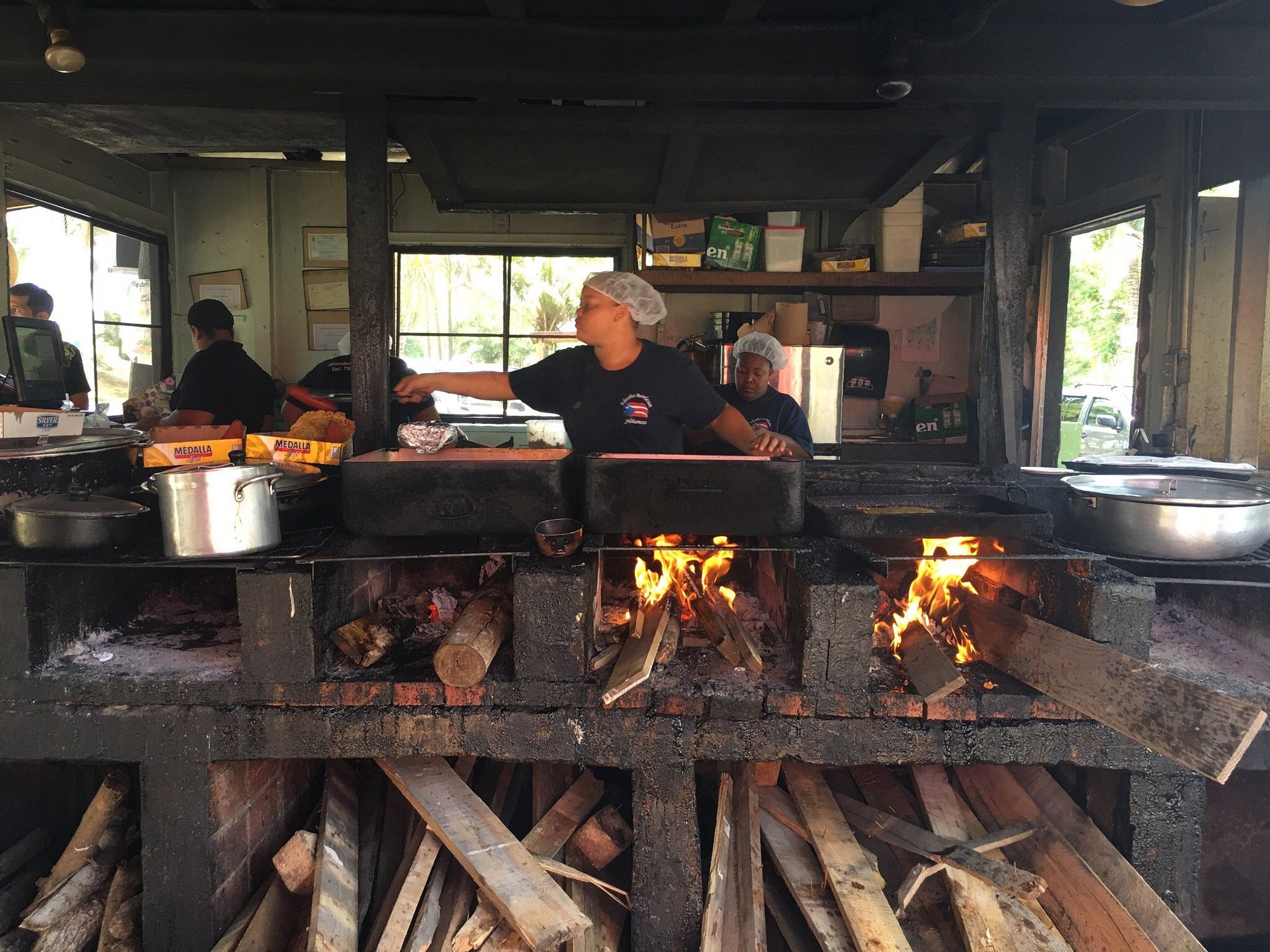 Kiosko El Boricua Charcoal Grill Pinones Beach