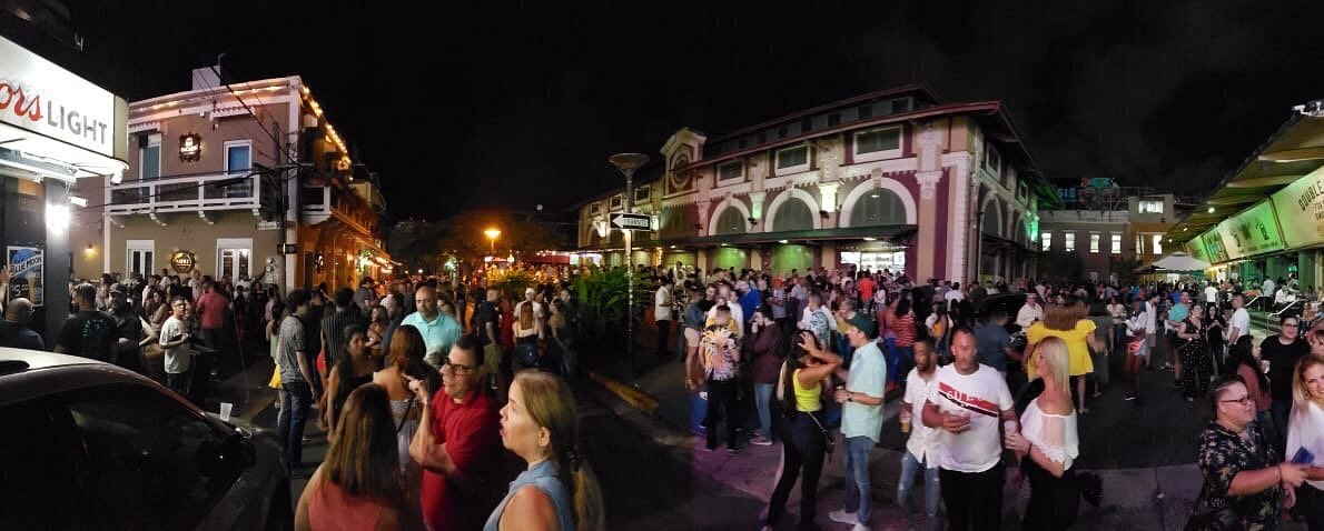 La Placita De Santurce Nightlife Crowd Pinones Beach