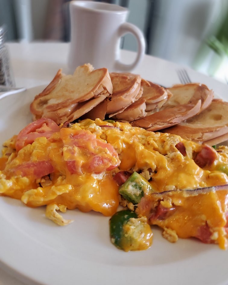 Pinkys Loaded Omelet Cheddar Cheese Pinones Beach