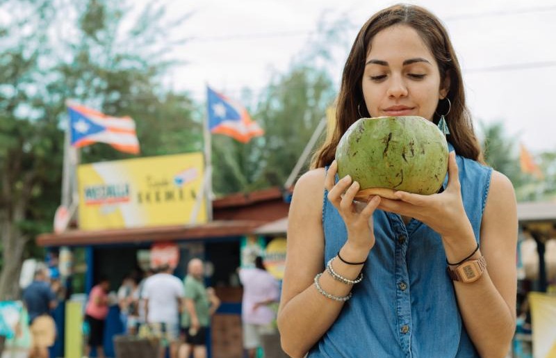 Piñones Kiosks Guide: Where to Eat Along Puerto Rico’s Famous Food Strip
