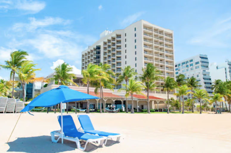 Courtyard By Marriott Pinones Beach Puerto Rico Exterior