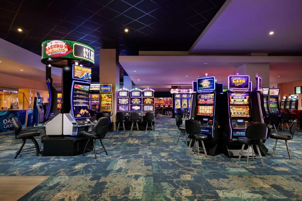 Embassy Suites Pinones Beach Puerto Rico Oasis Casino Slots